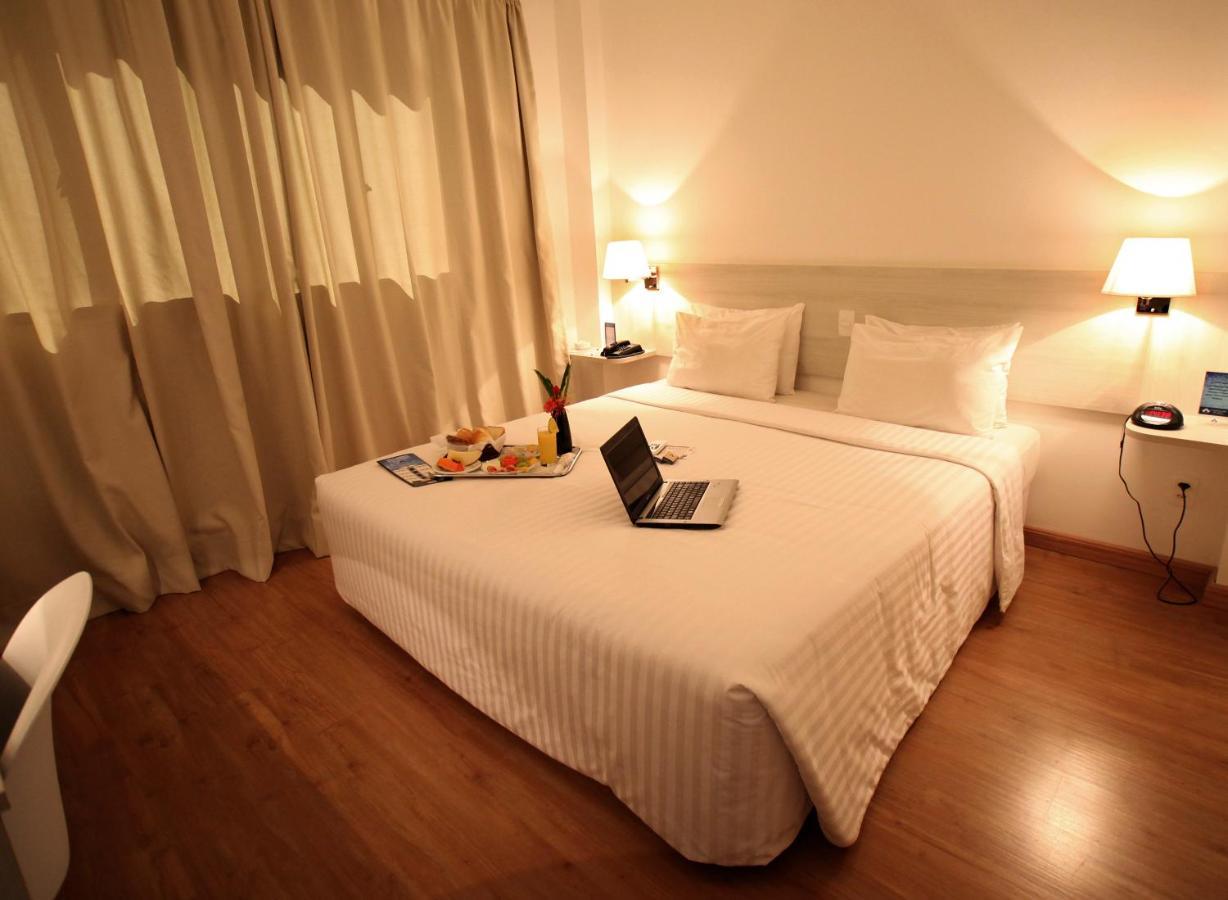 Camacari Plaza Hotel Exterior photo